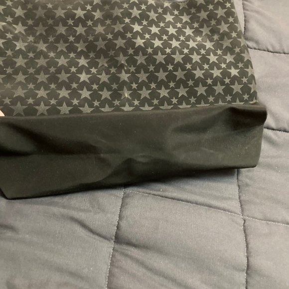 Macy's Star Tote- Large & Waterproof Material - Picture 4 of 15